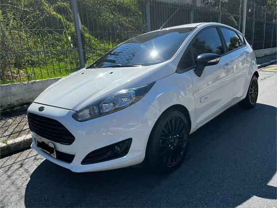 FORD FIESTA 1.6 SEL STYLE HATCH 16V FLEX 4P MANUAL